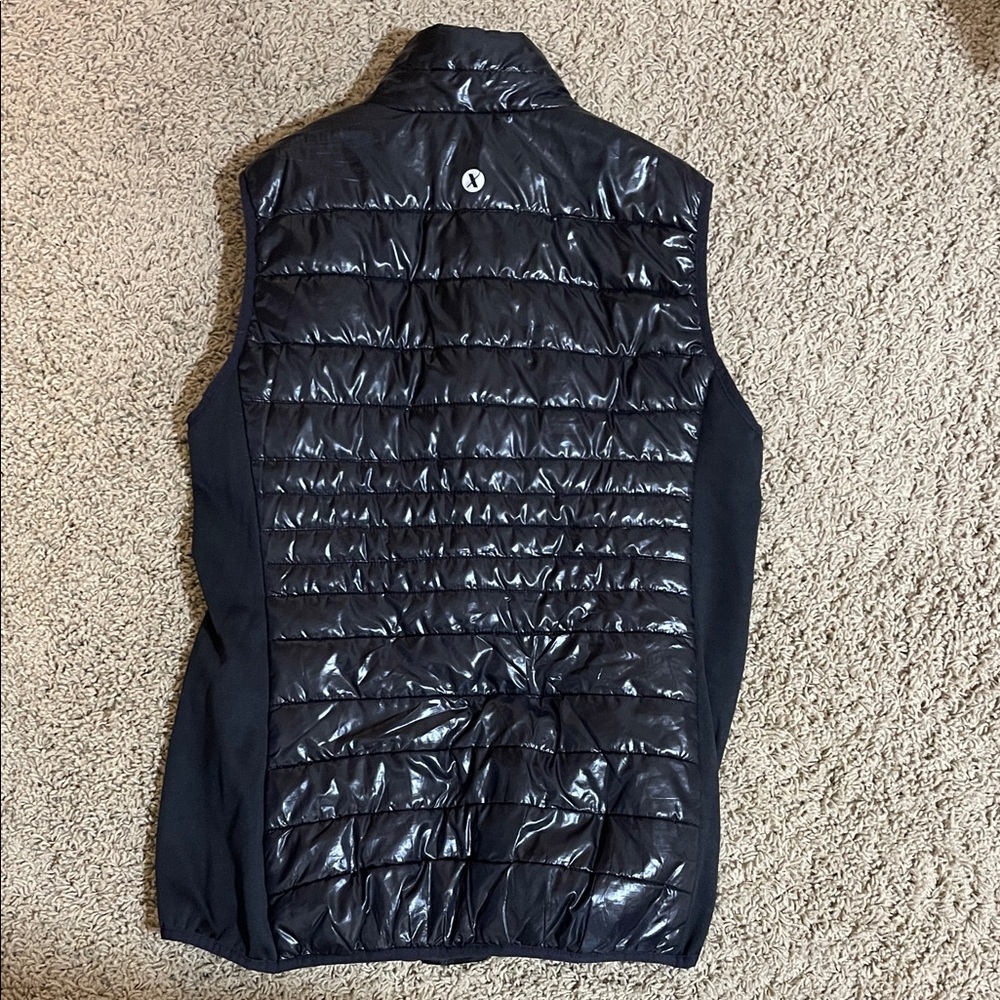 Xersion Women's Shiny Black Quilted Vest - Picture 2 of 2